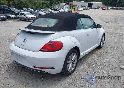 2017 Volkswagen Beetle #Pinkbeetle/1.8T Classic/1.8T S/1.8T Se/1.8T Sel z USA, uszkodzony, nr VIN 3VW517AT9HM808499